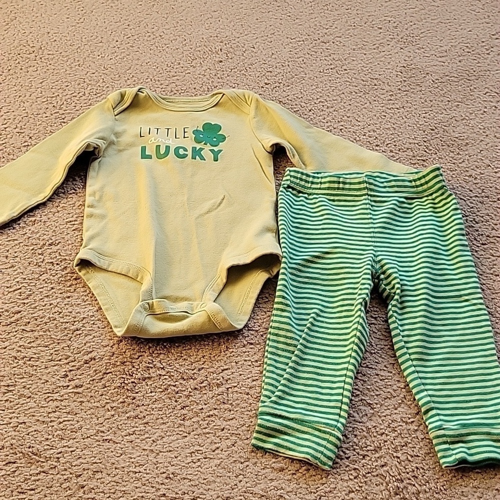 Carter's Baby Girl's Outfit